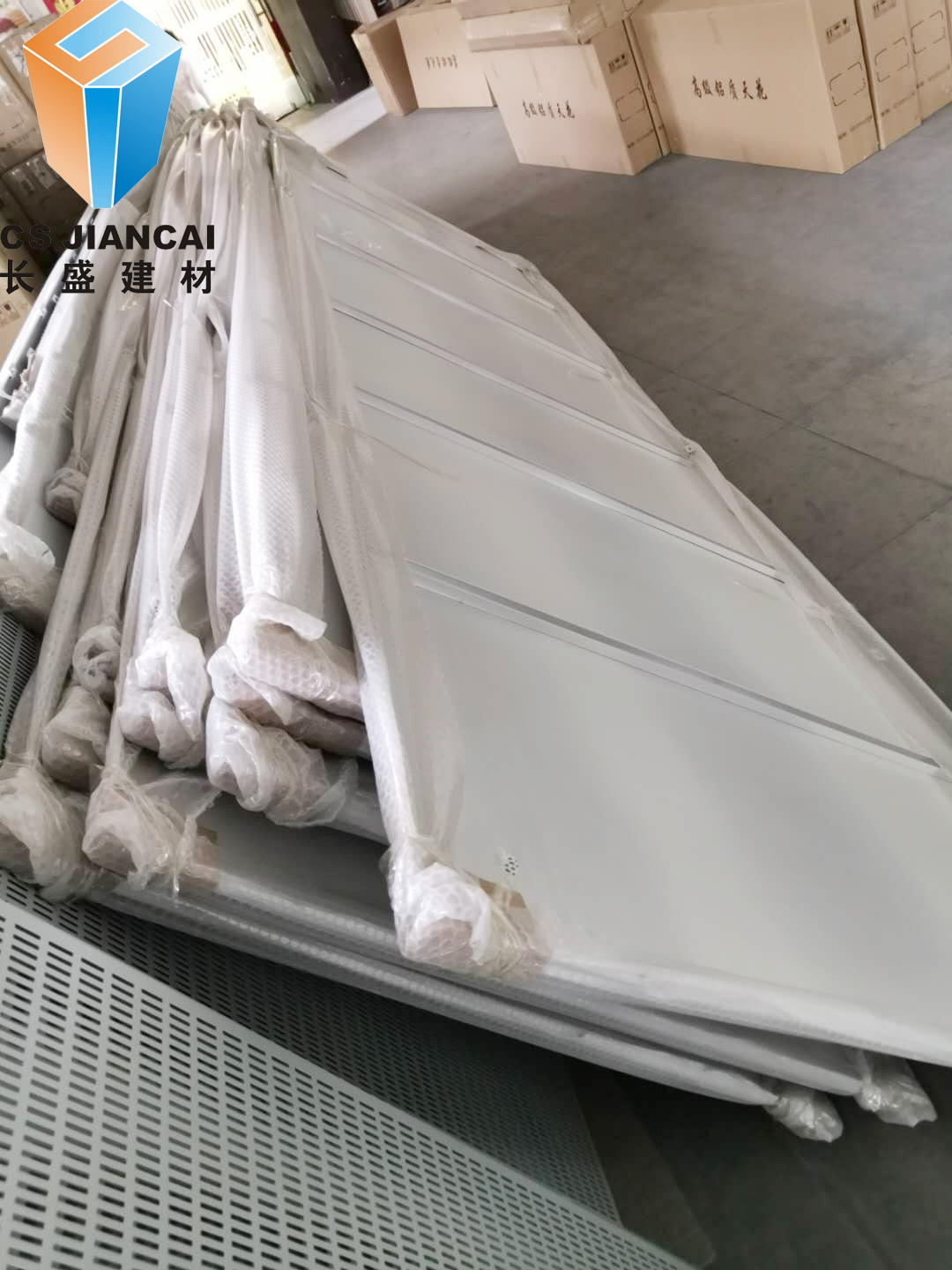 德彩网铝单板车间3